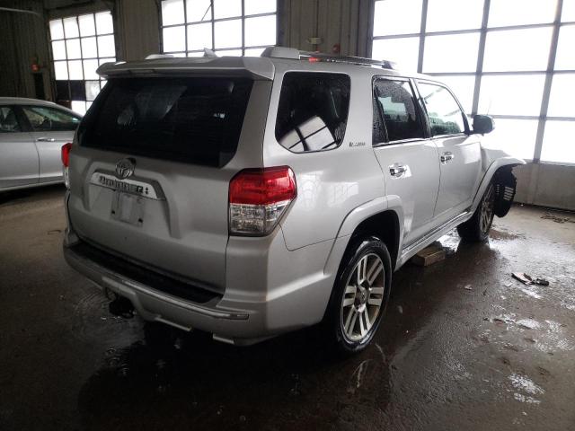 Photo 3 VIN: JTEBU5JR8C5089679 - TOYOTA 4RUNNER SR 