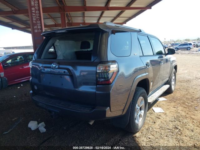 Photo 3 VIN: JTEBU5JR8E5158678 - TOYOTA 4RUNNER 