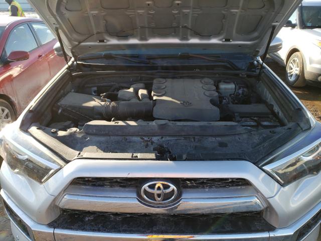 Photo 6 VIN: JTEBU5JR8E5185718 - TOYOTA 4RUNNER SR 