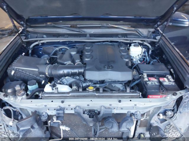 Photo 9 VIN: JTEBU5JR8F5209047 - TOYOTA 4-RUNNER 