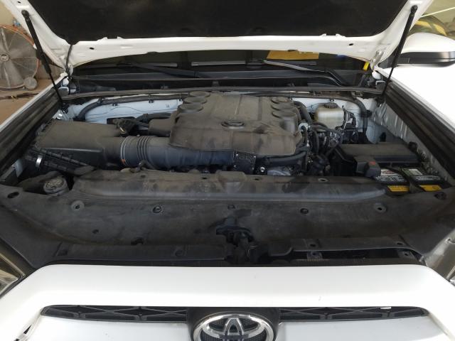 Photo 6 VIN: JTEBU5JR8F5209744 - TOYOTA 4RUNNER SR 