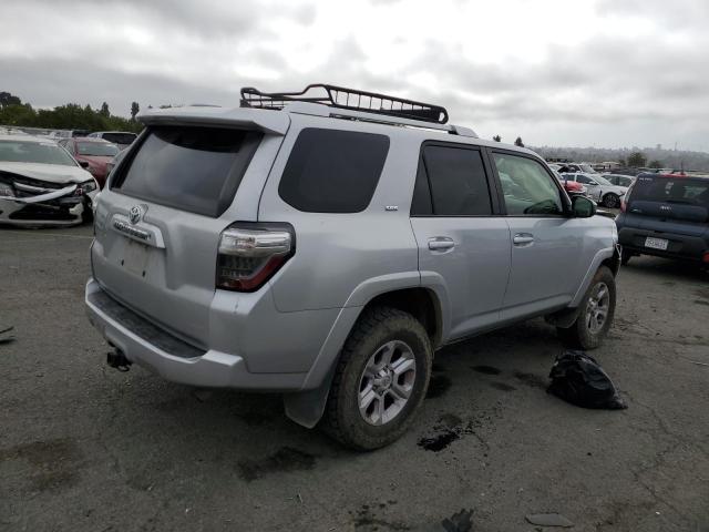 Photo 2 VIN: JTEBU5JR8F5229346 - TOYOTA 4RUNNER SR 