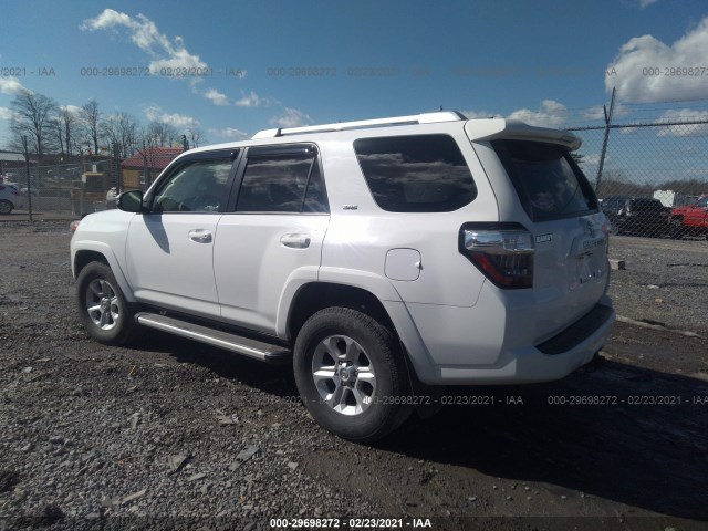 Photo 2 VIN: JTEBU5JR8F5233848 - TOYOTA 4RUNNER 