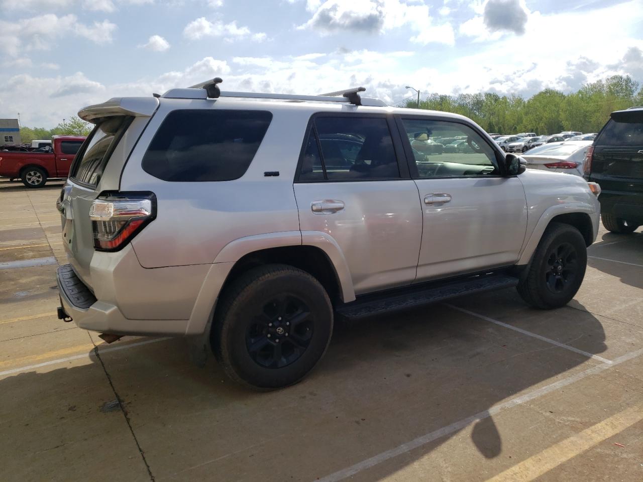 Photo 2 VIN: JTEBU5JR8F5237396 - TOYOTA 4RUNNER 