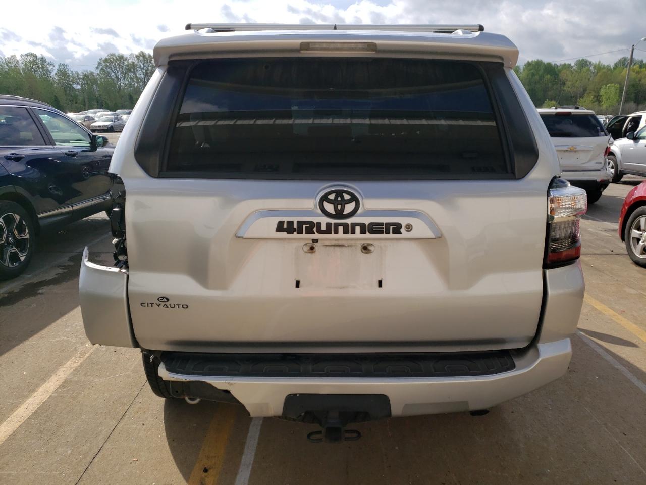 Photo 5 VIN: JTEBU5JR8F5237396 - TOYOTA 4RUNNER 