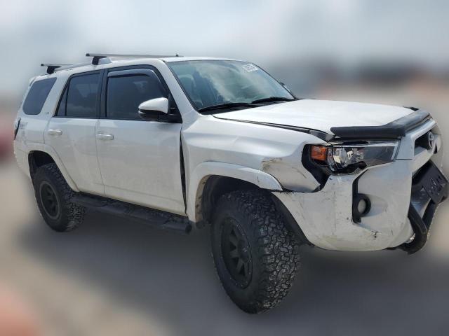 Photo 3 VIN: JTEBU5JR8F5238399 - TOYOTA 4RUNNER 