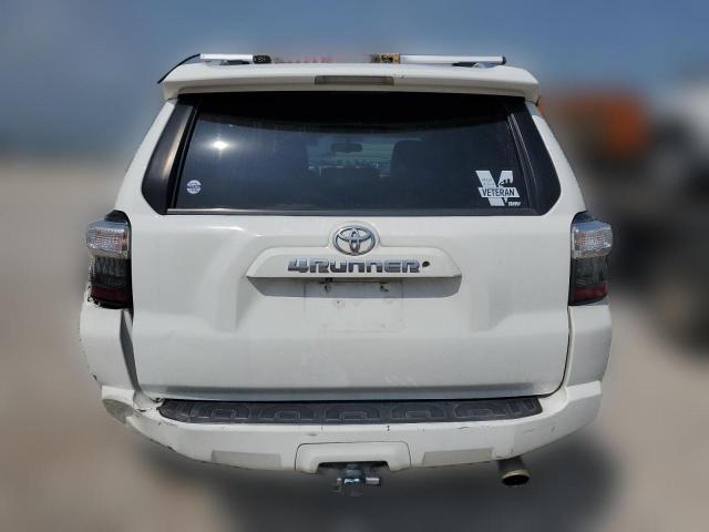 Photo 5 VIN: JTEBU5JR8F5238399 - TOYOTA 4RUNNER 