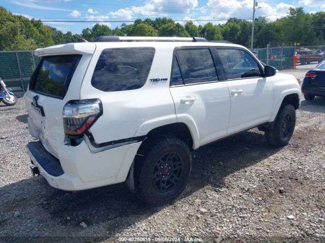 Photo 3 VIN: JTEBU5JR8G5278628 - TOYOTA 4RUNNER 