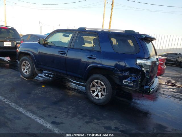 Photo 2 VIN: JTEBU5JR8G5318111 - TOYOTA 4RUNNER 