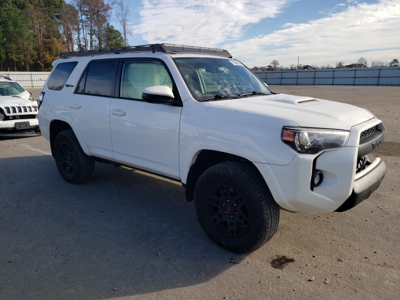 Photo 3 VIN: JTEBU5JR8G5336656 - TOYOTA 4RUNNER 