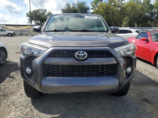 Photo 4 VIN: JTEBU5JR8H5429324 - TOYOTA 4RUNNER SR 