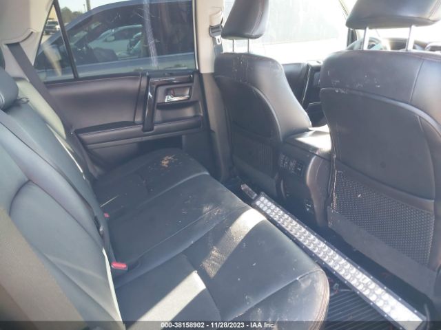 Photo 7 VIN: JTEBU5JR8H5443983 - TOYOTA 4RUNNER 