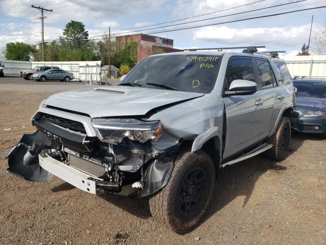 Photo 1 VIN: JTEBU5JR8H5449945 - TOYOTA 4RUNNER SR 