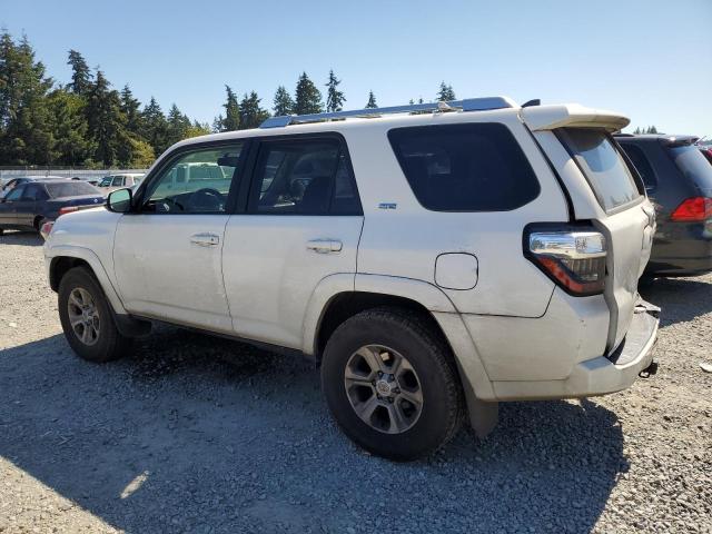 Photo 1 VIN: JTEBU5JR8H5471363 - TOYOTA 4RUNNER SR 