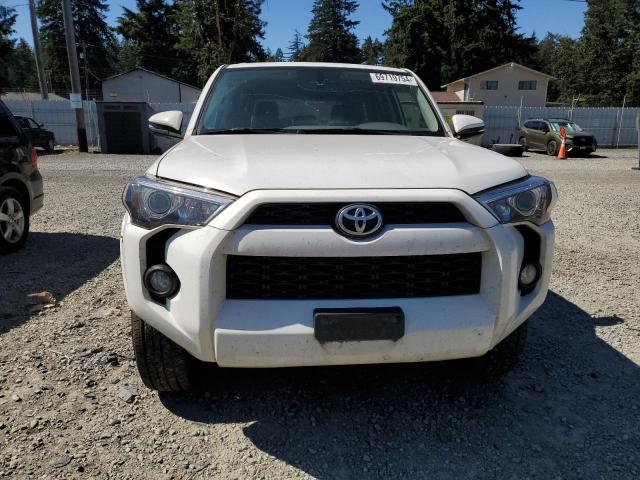 Photo 4 VIN: JTEBU5JR8H5471363 - TOYOTA 4RUNNER SR 