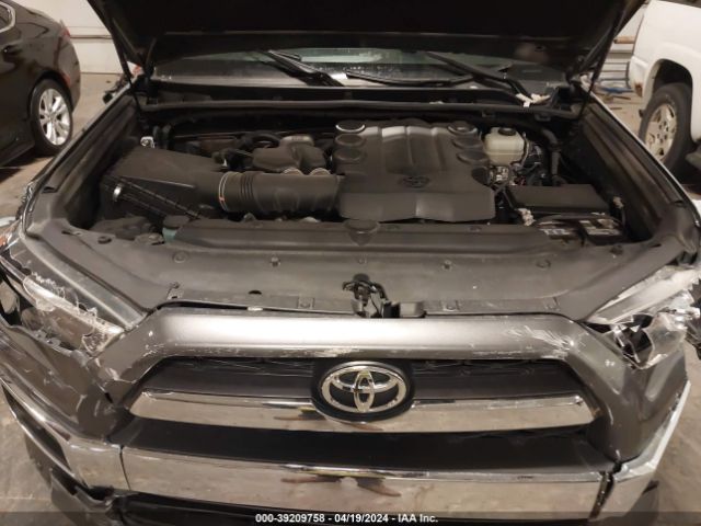 Photo 9 VIN: JTEBU5JR8H5472965 - TOYOTA 4RUNNER 