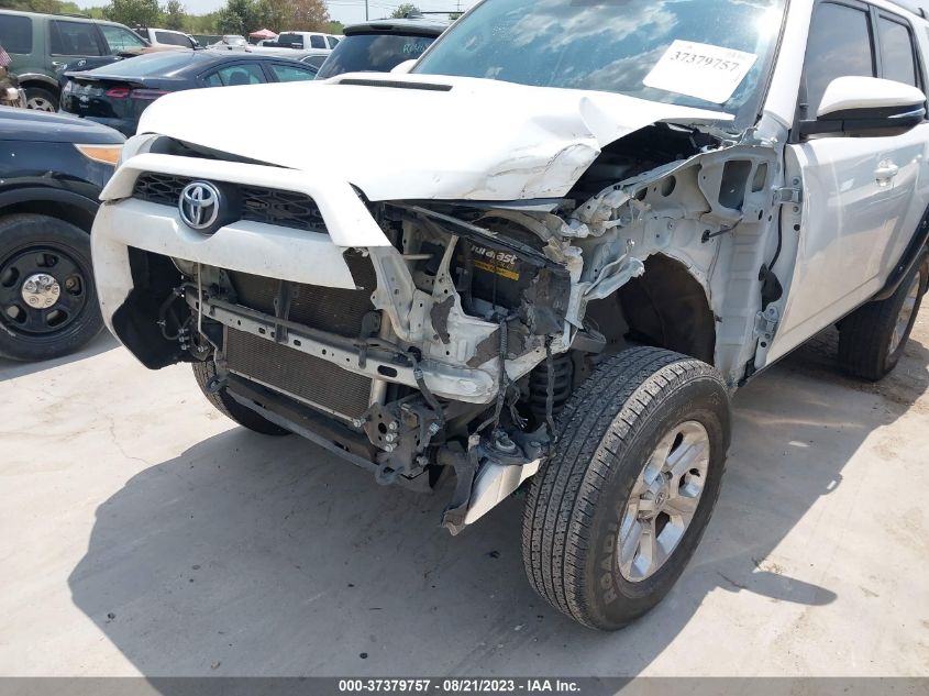 Photo 5 VIN: JTEBU5JR8H5478586 - TOYOTA 4RUNNER 