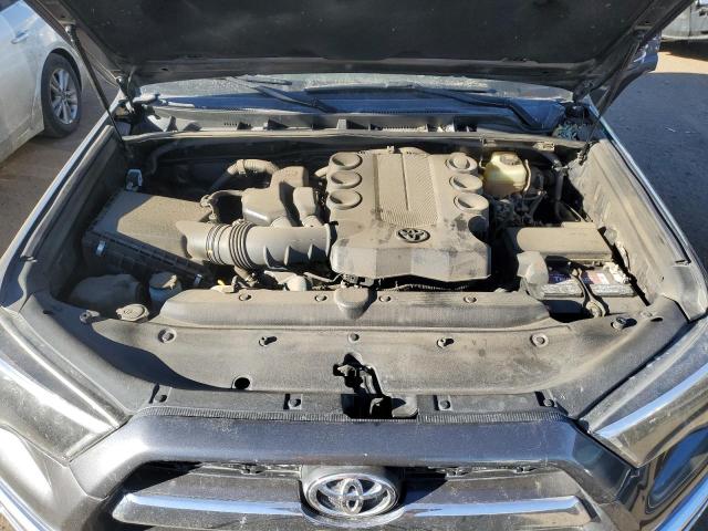 Photo 11 VIN: JTEBU5JR8J5494812 - TOYOTA 4RUNNER SR 