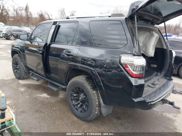 Photo 2 VIN: JTEBU5JR8J5495958 - TOYOTA 4RUNNER 