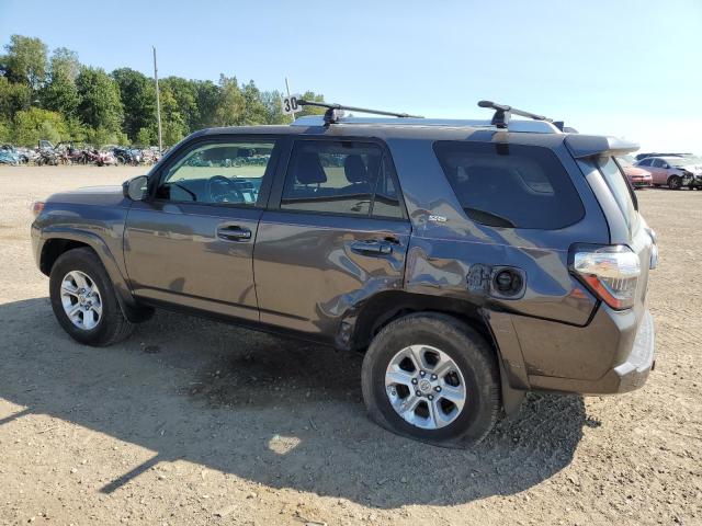 Photo 1 VIN: JTEBU5JR8J5497337 - TOYOTA 4RUNNER SR 