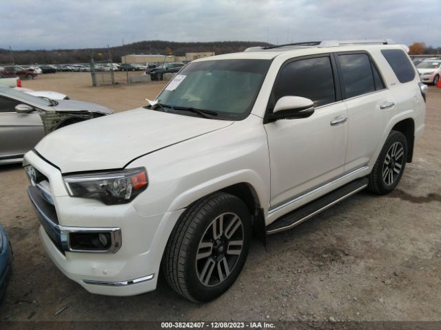 Photo 1 VIN: JTEBU5JR8J5524679 - TOYOTA 4RUNNER 