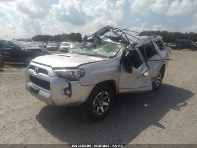 Photo 1 VIN: JTEBU5JR8J5529607 - TOYOTA 4RUNNER 