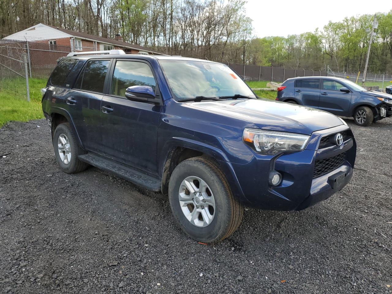 Photo 3 VIN: JTEBU5JR8J5531146 - TOYOTA 4RUNNER 