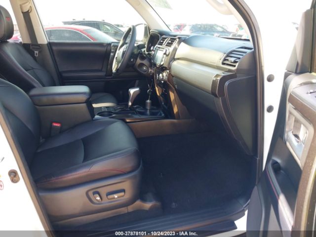 Photo 4 VIN: JTEBU5JR8J5544611 - TOYOTA 4RUNNER 