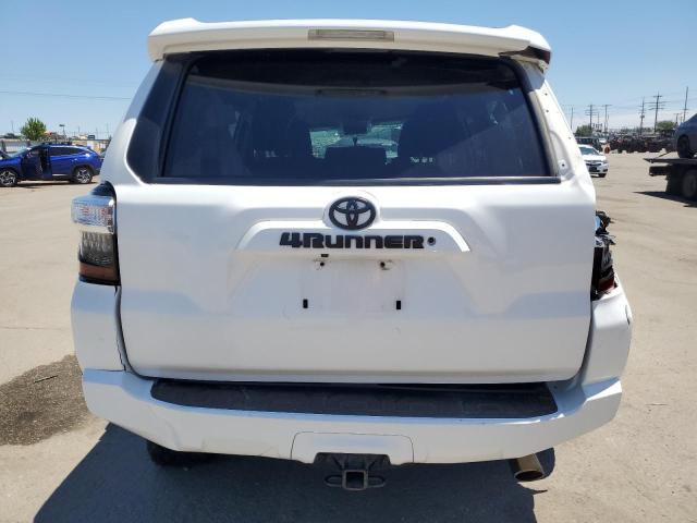 Photo 5 VIN: JTEBU5JR8J5558752 - TOYOTA 4RUNNER SR 