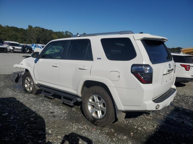 Photo 1 VIN: JTEBU5JR8J5568066 - TOYOTA 4RUNNER SR 