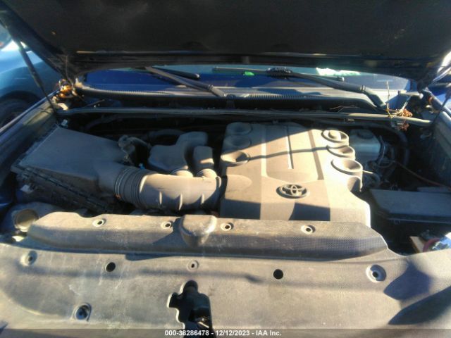 Photo 9 VIN: JTEBU5JR8J5571906 - TOYOTA 4RUNNER 