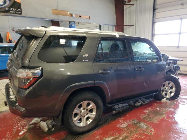 Photo 2 VIN: JTEBU5JR8J5577558 - TOYOTA 4RUNNER 