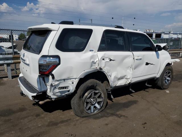 Photo 2 VIN: JTEBU5JR8K5662739 - TOYOTA 4RUNNER SR 