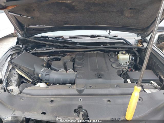 Photo 9 VIN: JTEBU5JR8K5669450 - TOYOTA 4RUNNER 