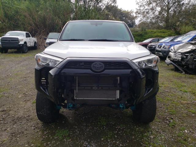 Photo 4 VIN: JTEBU5JR8K5671120 - TOYOTA 4RUNNER SR 