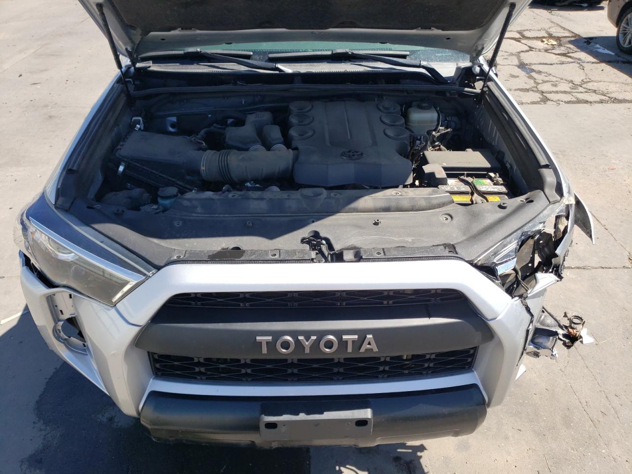 Photo 11 VIN: JTEBU5JR8K5678424 - TOYOTA 4RUNNER 