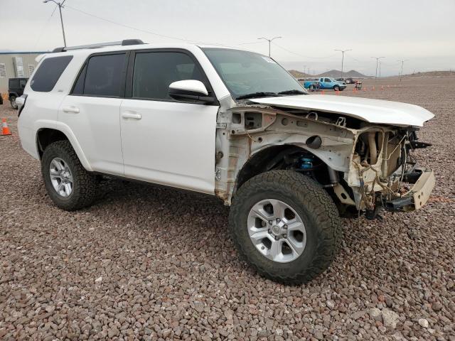 Photo 3 VIN: JTEBU5JR8K5683316 - TOYOTA 4RUNNER SR 