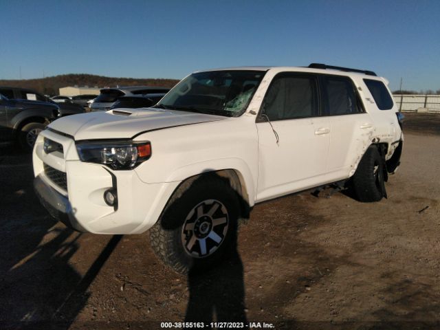 Photo 1 VIN: JTEBU5JR8K5698771 - TOYOTA 4RUNNER 