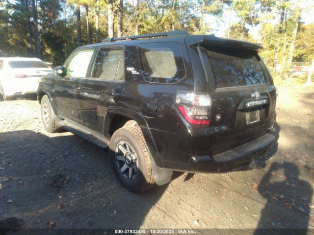 Photo 2 VIN: JTEBU5JR8K5710661 - TOYOTA 4RUNNER 