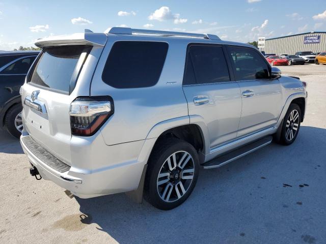 Photo 2 VIN: JTEBU5JR8K5718002 - TOYOTA 4RUNNER SR 