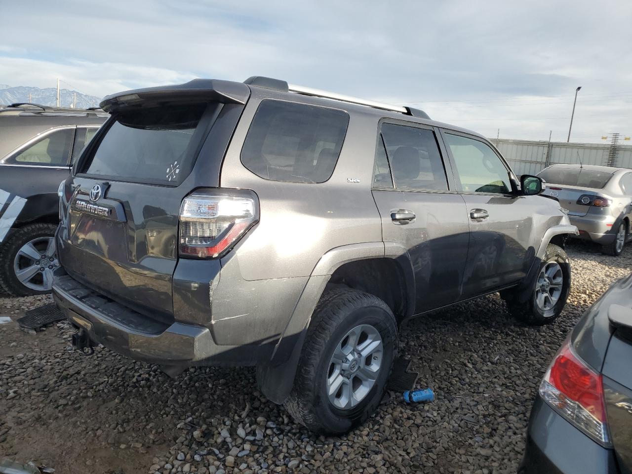 Photo 2 VIN: JTEBU5JR8K5723992 - TOYOTA 4RUNNER 