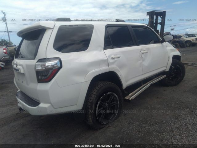 Photo 3 VIN: JTEBU5JR8K5724379 - TOYOTA 4RUNNER 