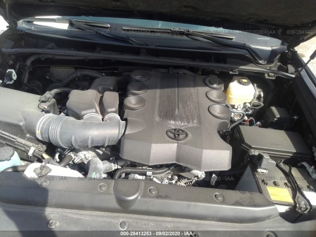 Photo 9 VIN: JTEBU5JR8L5740728 - TOYOTA 4RUNNER 