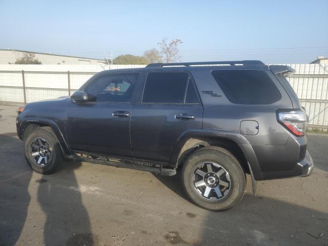 Photo 1 VIN: JTEBU5JR8L5824094 - TOYOTA 4RUNNER SR 