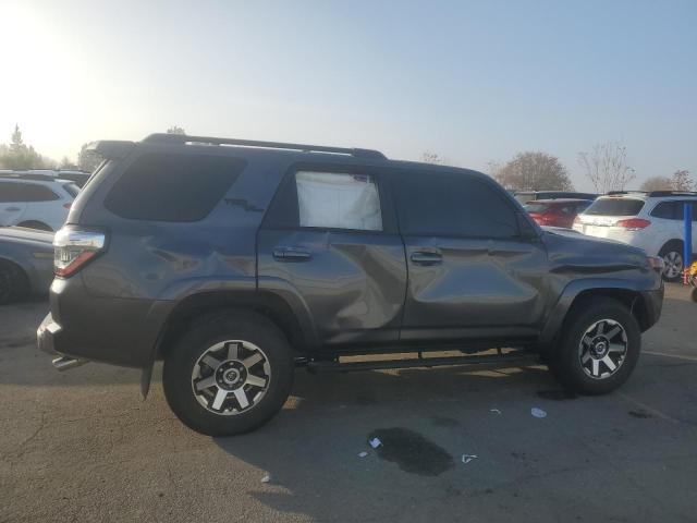 Photo 2 VIN: JTEBU5JR8L5824094 - TOYOTA 4RUNNER SR 