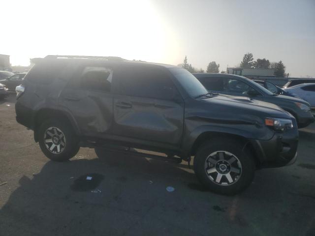 Photo 3 VIN: JTEBU5JR8L5824094 - TOYOTA 4RUNNER SR 