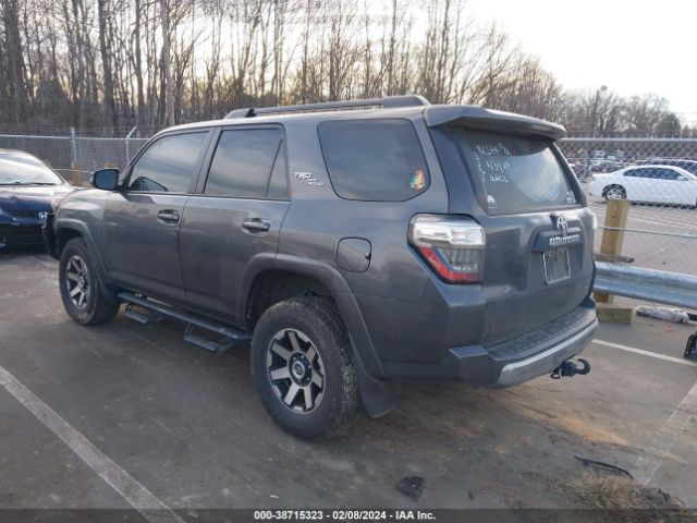 Photo 2 VIN: JTEBU5JR8L5828579 - TOYOTA 4RUNNER 