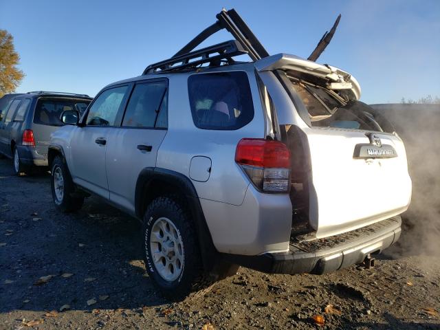 Photo 2 VIN: JTEBU5JR9B5038268 - TOYOTA 4RUNNER SR 