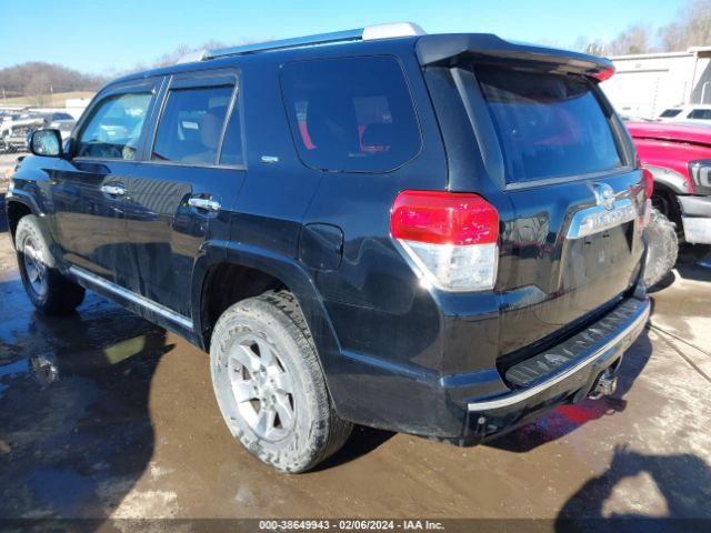 Photo 2 VIN: JTEBU5JR9B5042305 - TOYOTA 4RUNNER 