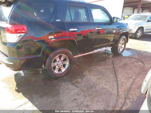 Photo 5 VIN: JTEBU5JR9B5042305 - TOYOTA 4RUNNER 